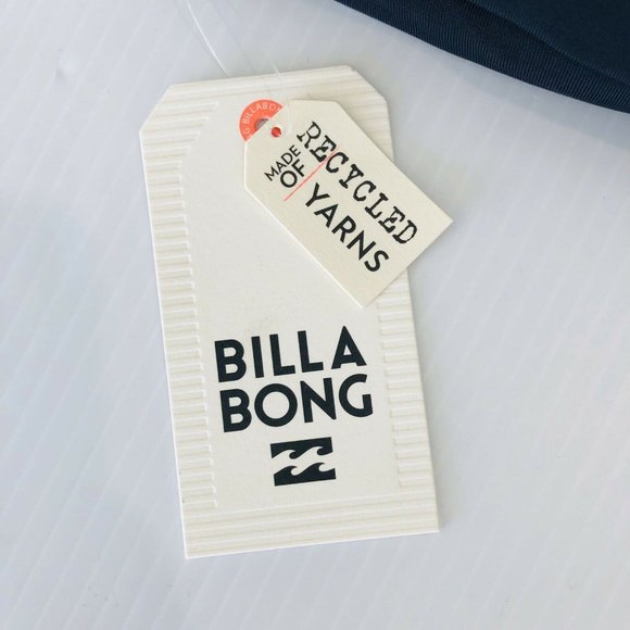 Billabong BNWT Lovelock D/DD Bralette Bikini Swimsuit Top Black Size 16 RRP $60 - Picture 4 of 9